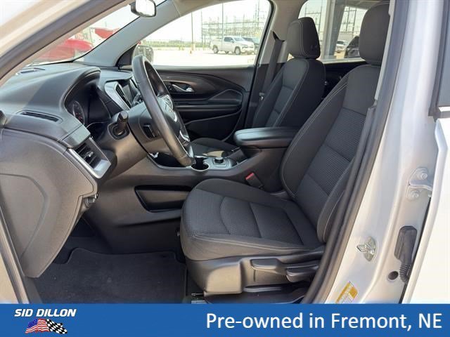 Used 2023 Summit White GMC SLE image 11
