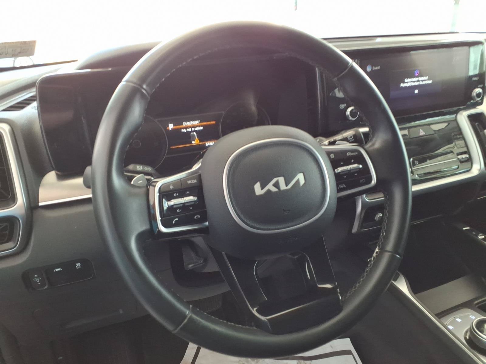 2022 Kia Sorento S Hybrid - Photo 11