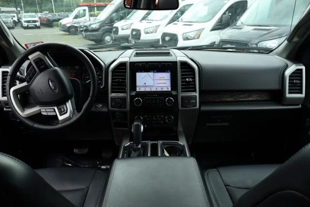 Used 2019 Black Metallic Ford Lariat image 19