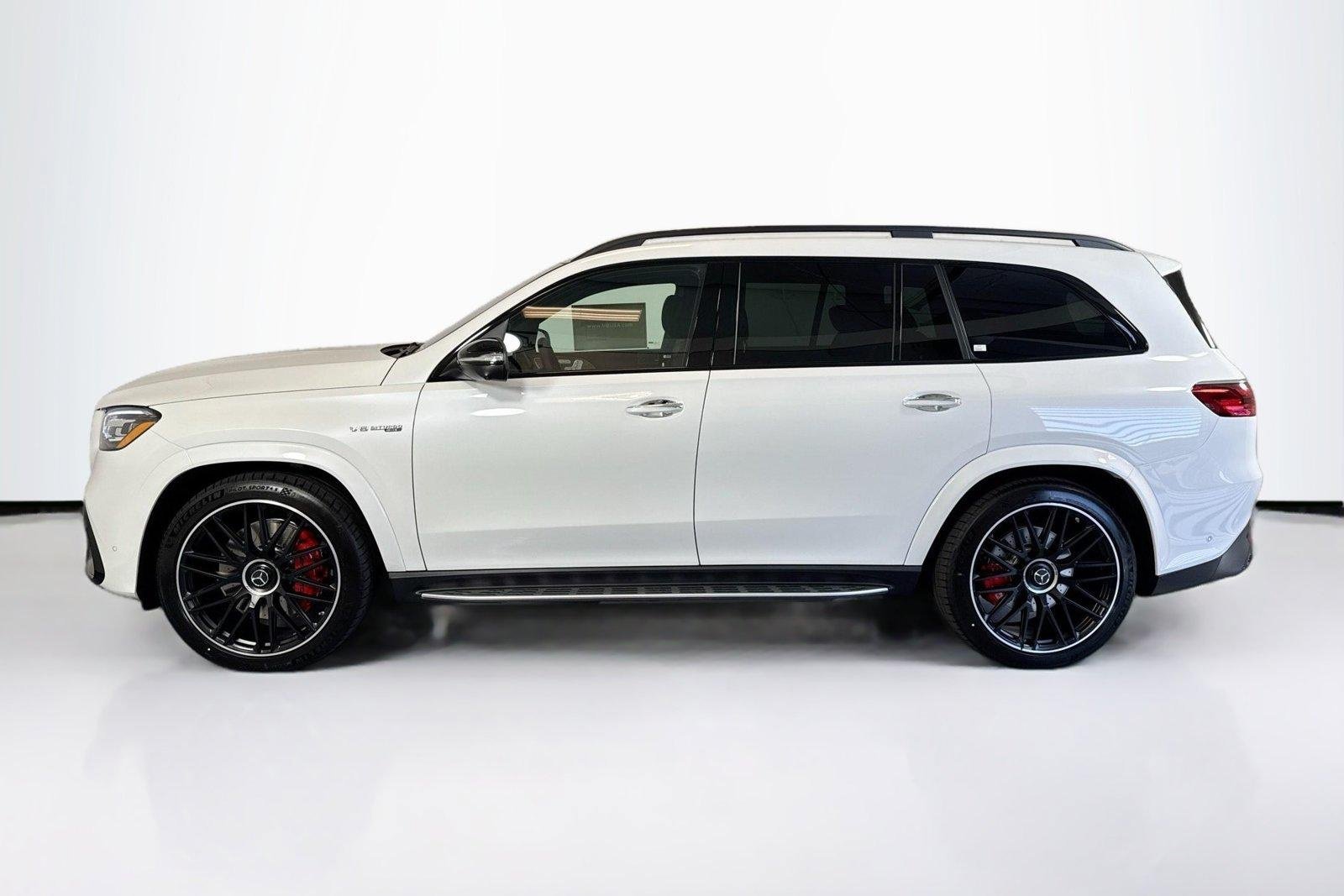 New 2026 Manufaktur Moonlight White Metallic Mercedes-Benz AMG® GLS 63 image 8