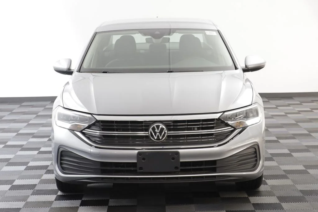 Certified Used 2022 Pyrite Silver Metallic Volkswagen 1.5T S image 22