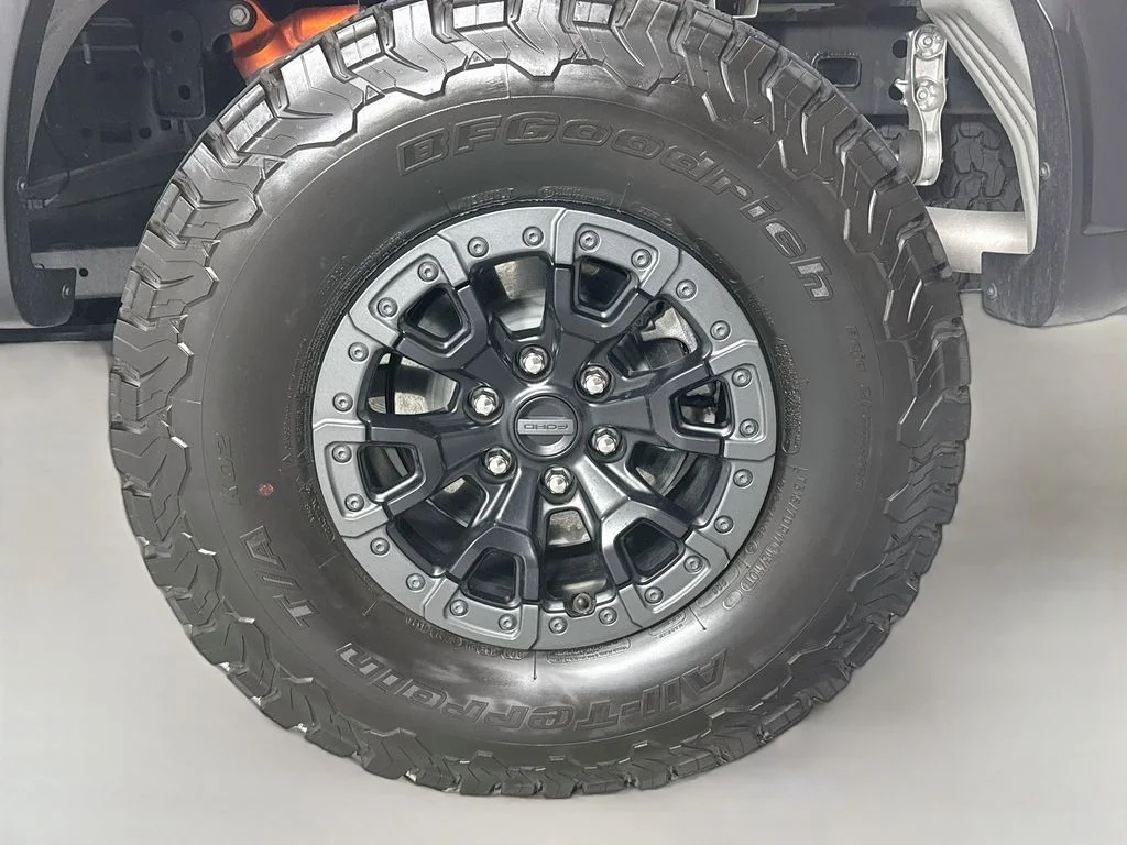 Used 2026 Avalanche Ford Raptor image 32