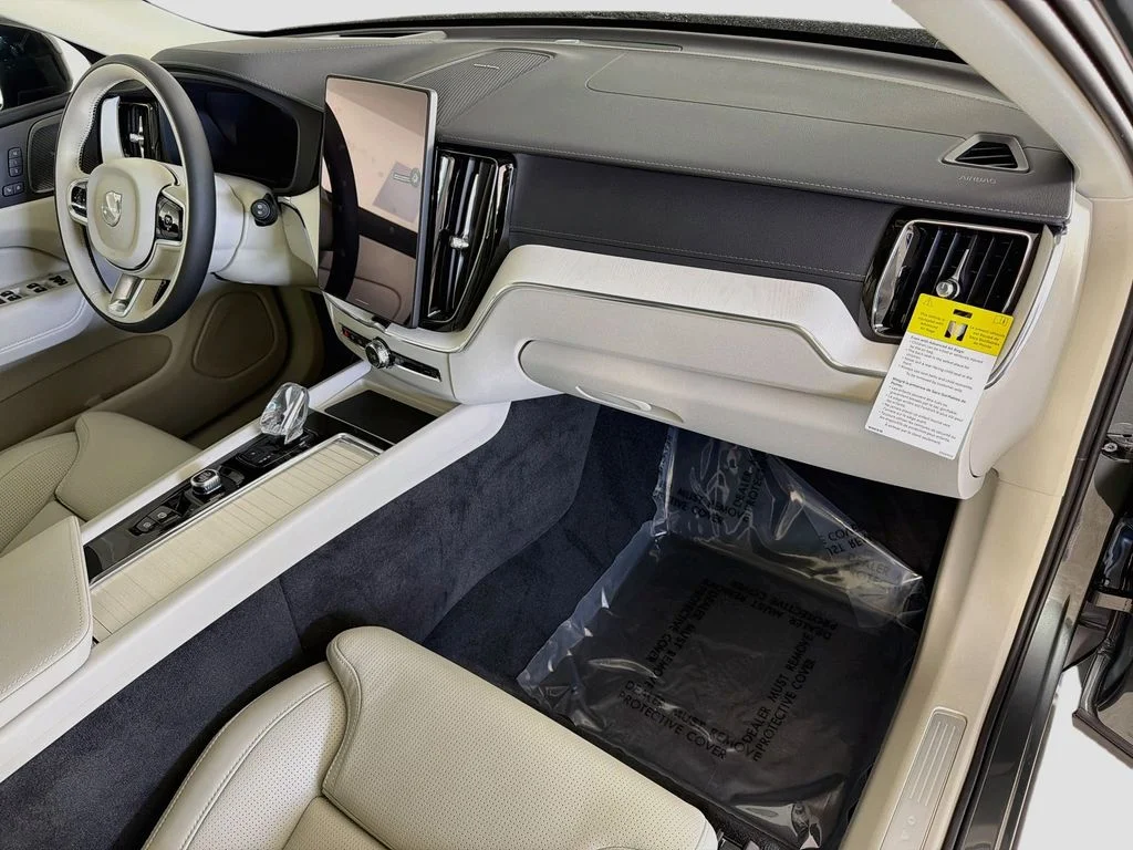 2026 Volvo XC60 Ultra - Photo 31