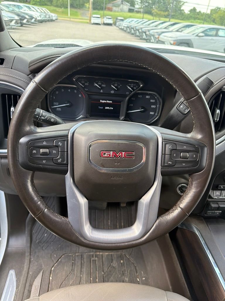 Used 2021 White GMC SLT image 12