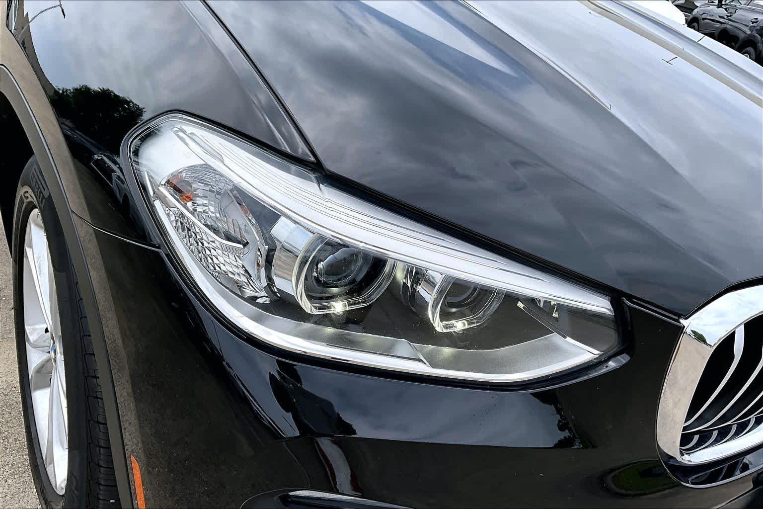 Used 2020 Jet Black BMW sDrive30i image 26