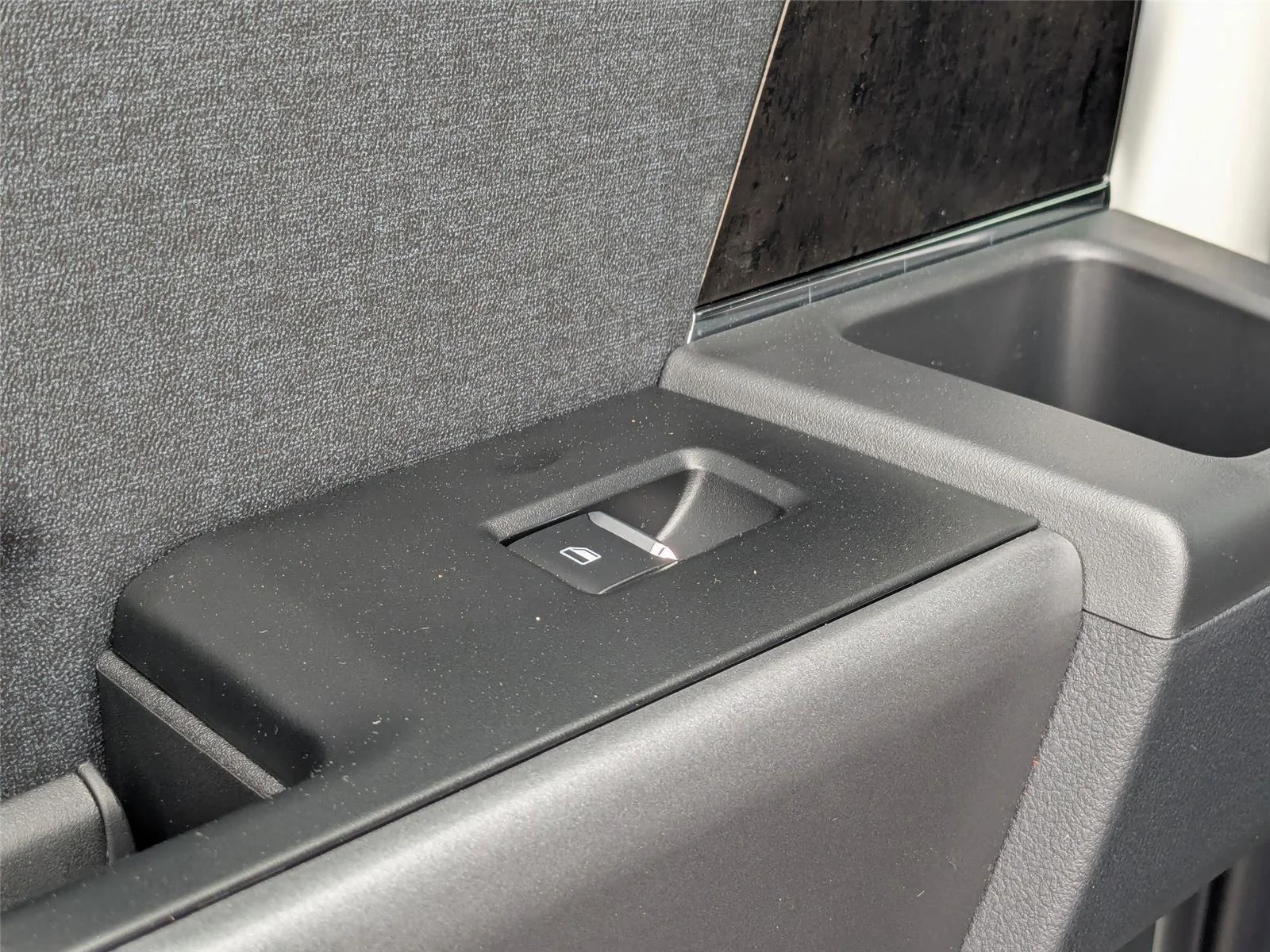 2025 Ford F-350 Super Duty Lariat - Photo 28
