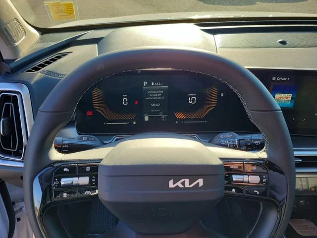 New 2026 Glacial White Pearl Kia S image 13