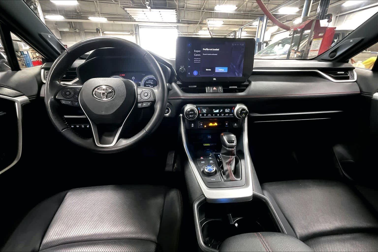 2023 Toyota RAV4 XSE - Photo 15