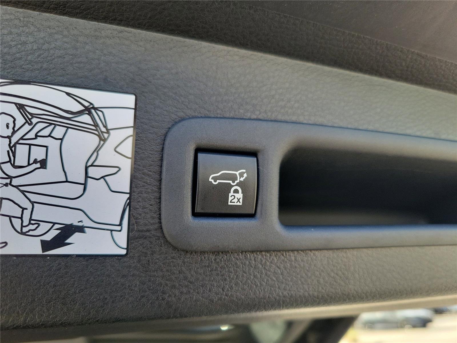 Used 2022 Predawn Gray Mica Toyota Platinum image 11