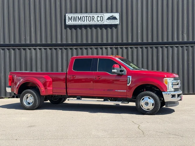 2017 Ford F-350SD Lariat