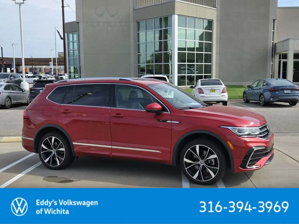 2024 Volkswagen Tiguan 2.0T SEL R-Line 4Motion's photo