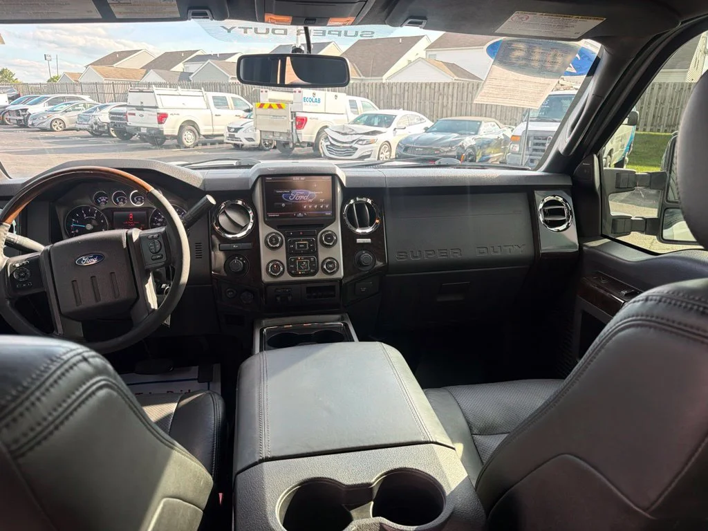 Used 2015 Ingot Silver Ford Lariat image 22