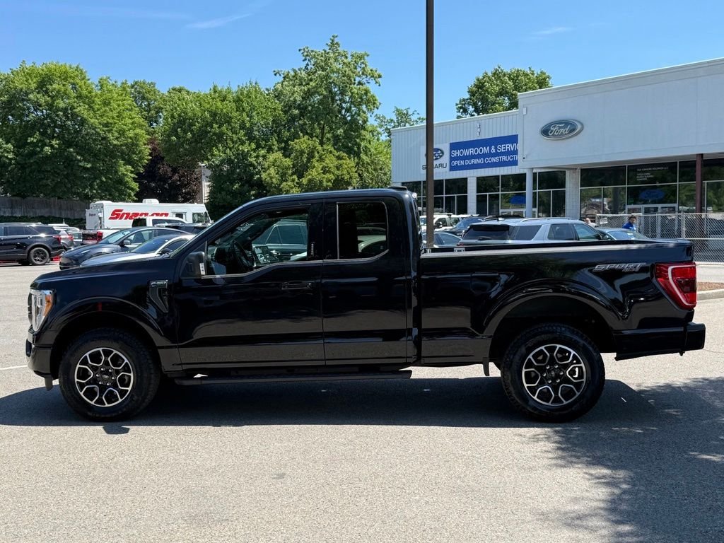 Used 2023 Black Ford XLT image 11
