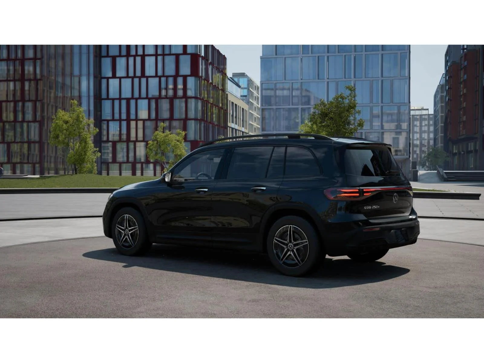 Used 2024 Night Black Mercedes-Benz EQB 250+ image 29