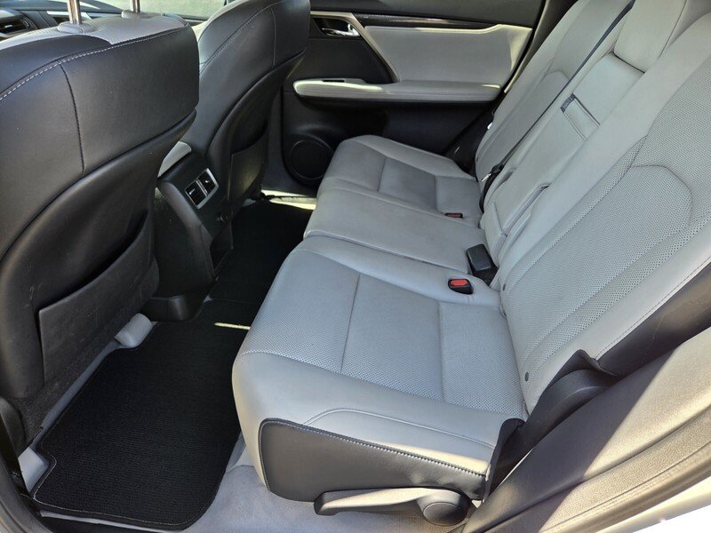 Used 2017 White Lexus 350 image 14