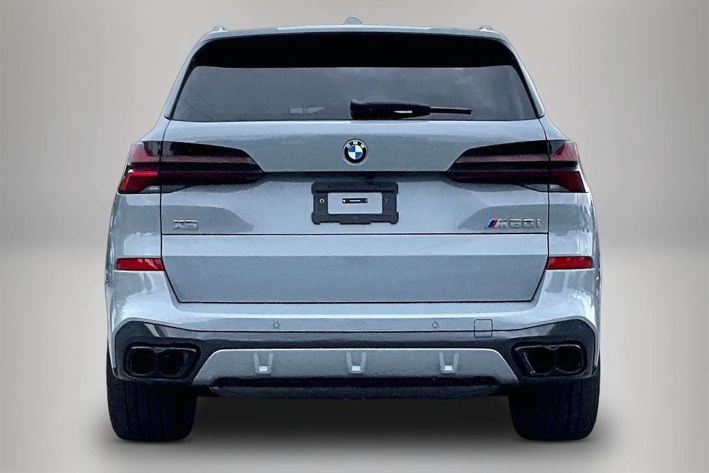 New 2026 Gray BMW M60i image 3