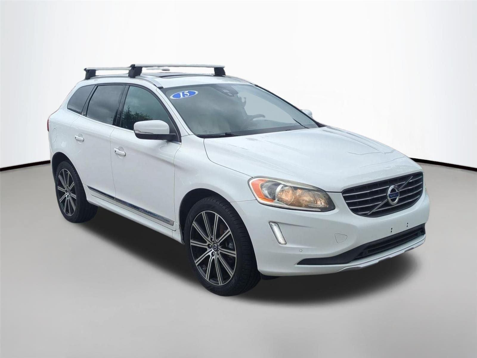 Used 2015  VOLVO  image 7