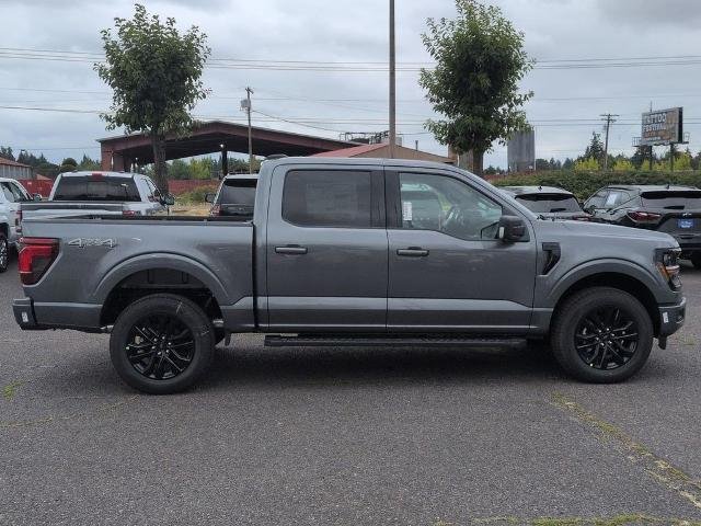 New 2026 Carbonized Gray Metallic Ford XLT image 6