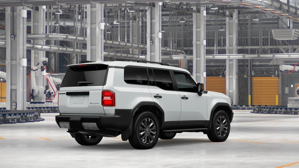 New 2027 Wind Chill Pearl Toyota Land Cruiser image 10