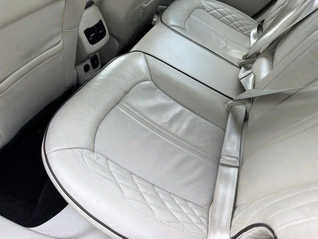 Used 2017 Silver Ford Platinum image 10