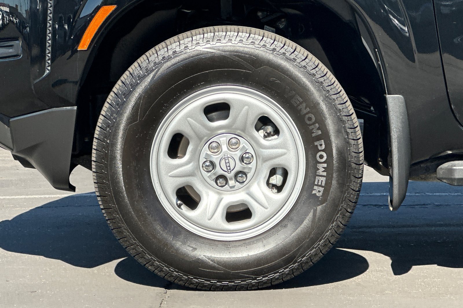 Used 2022 Super Black Nissan S image 25