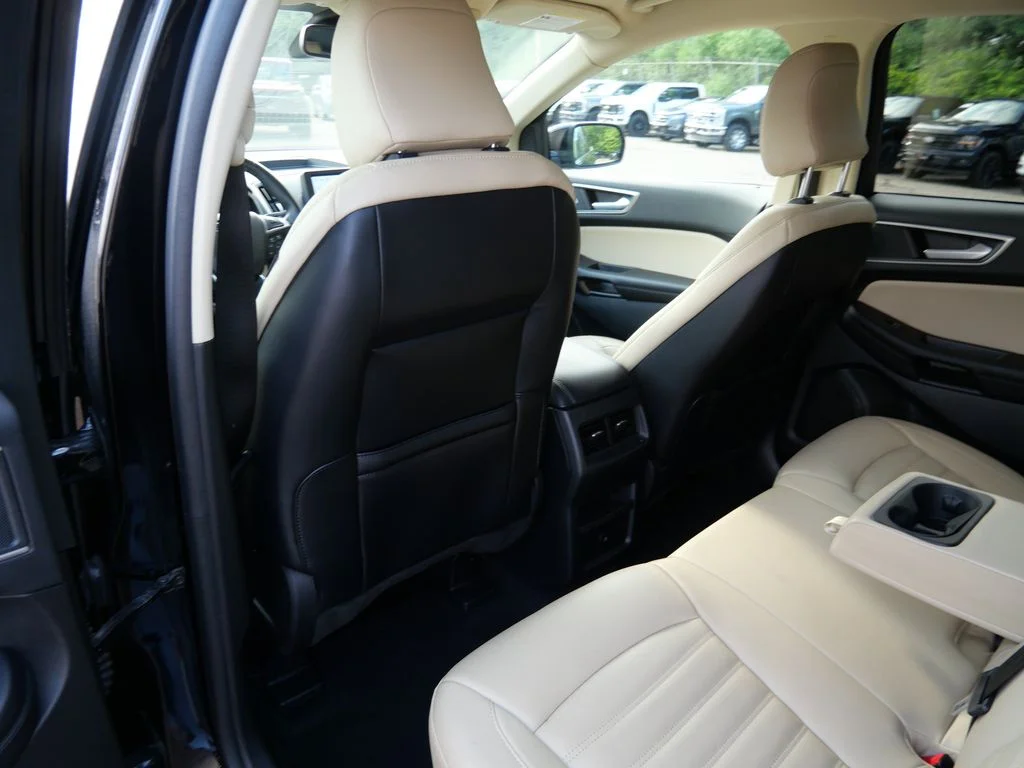 Certified Used 2024 Black Ford SEL image 15