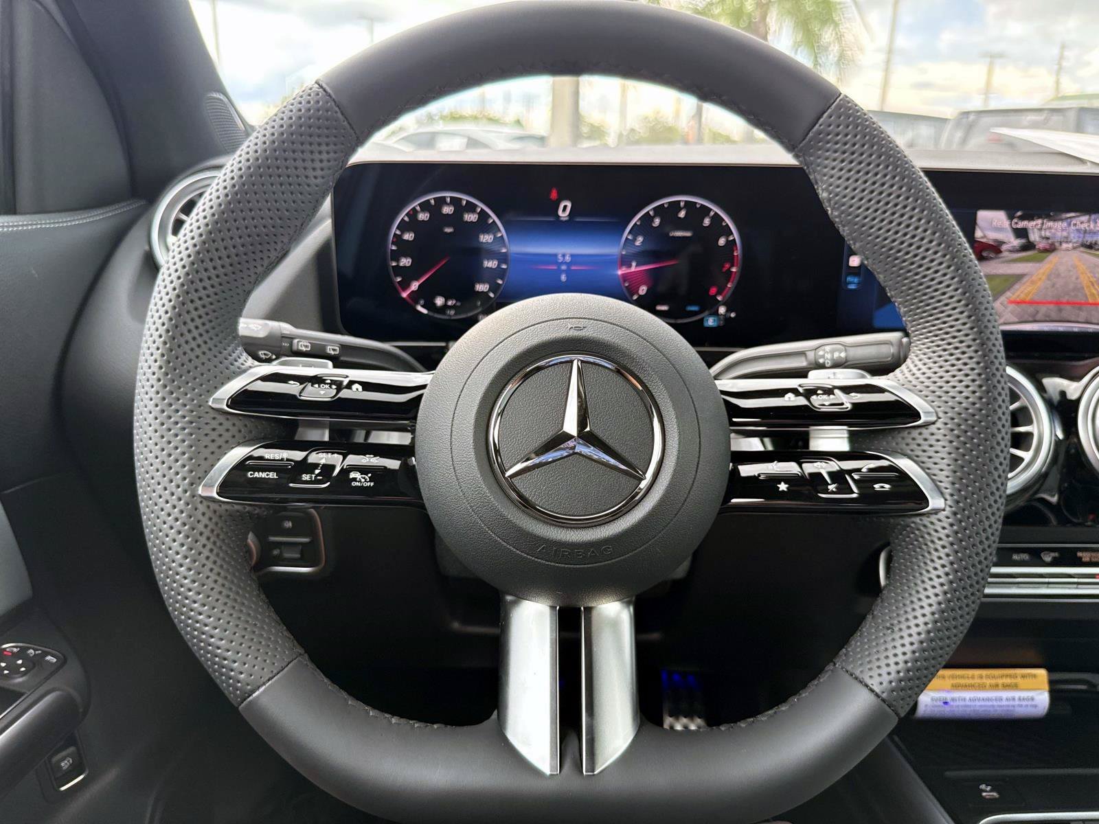 New 2026 Polar White Mercedes-Benz 250 4MATIC® SUV image 28