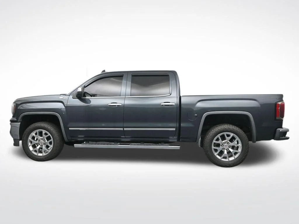 Used 2017 Gray GMC SLT image 9