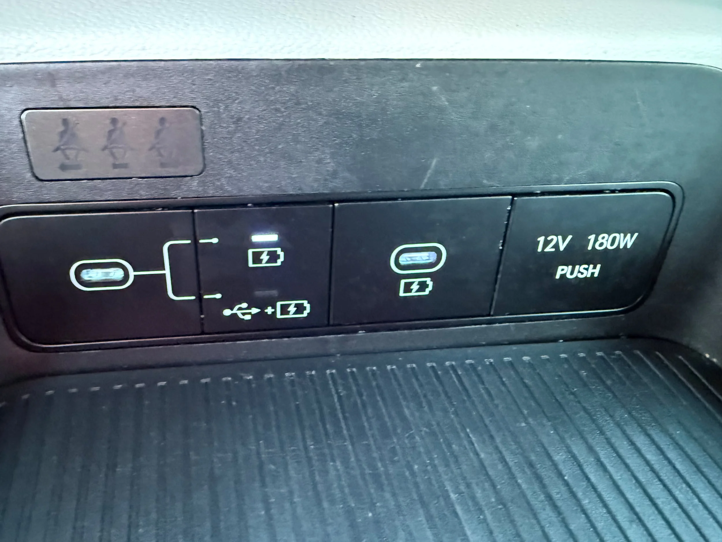 Used 2025 Atlas White Hyundai SEL image 19