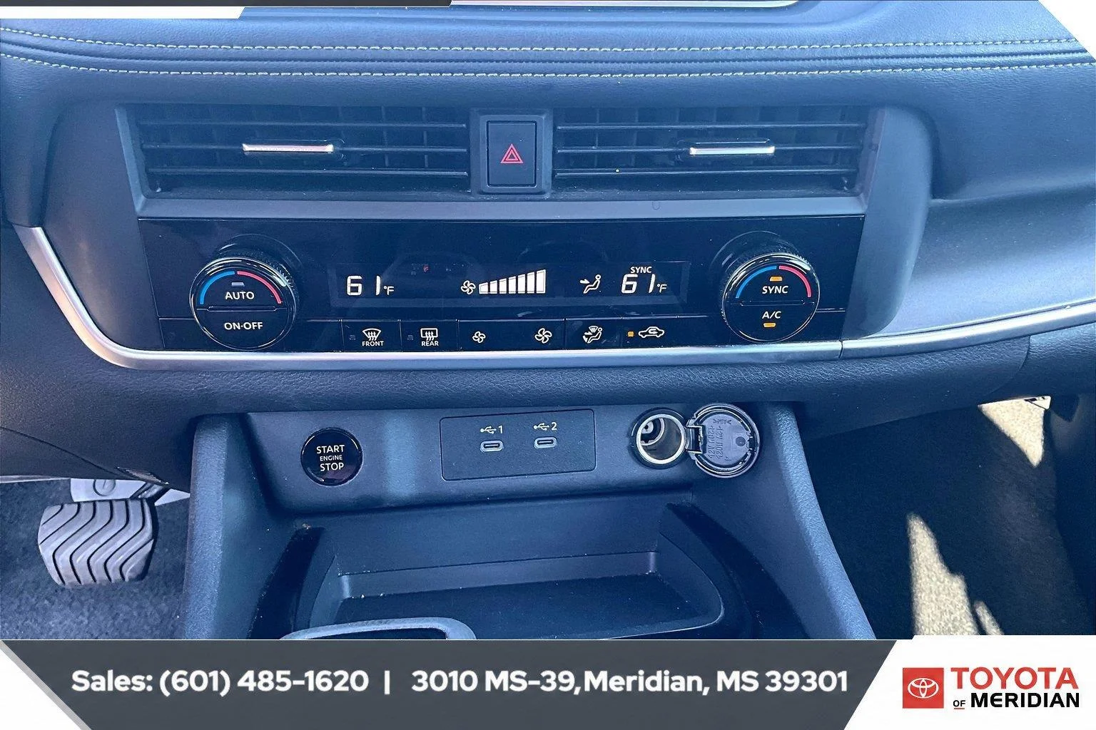 Used 2025 Baja Storm Metallic Nissan SV image 22