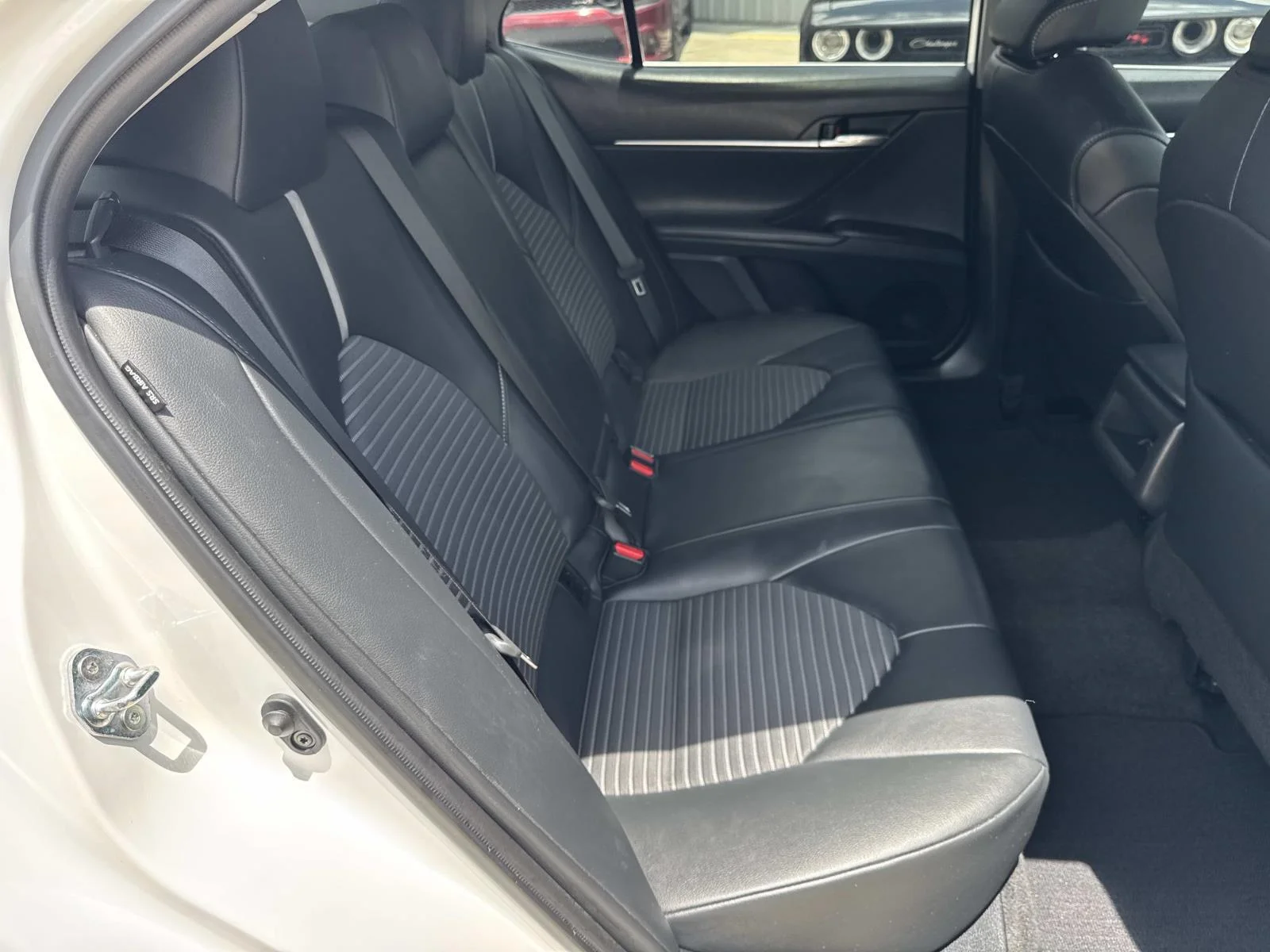 Used 2023 Ice Cap Toyota SE Nightshade image 9