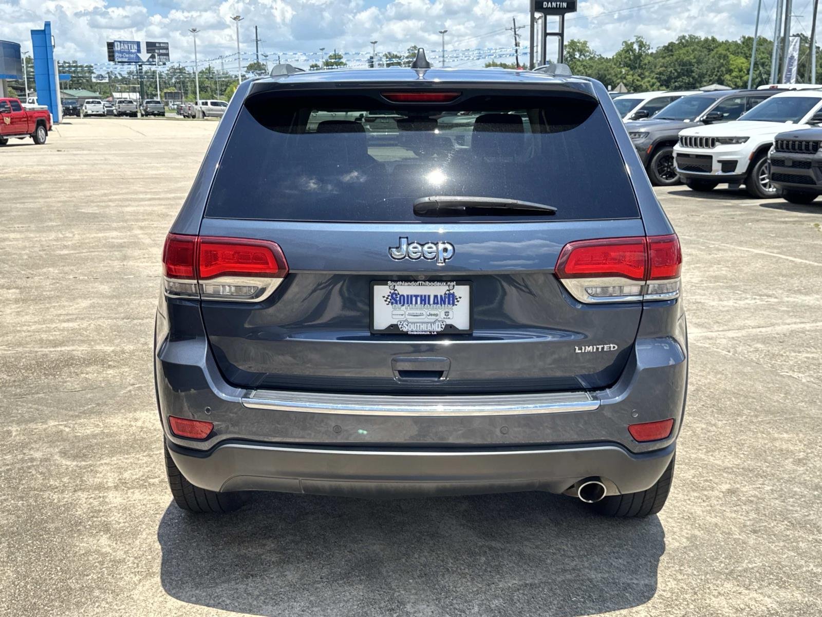 Used 2020 Blue Jeep Limited image 6