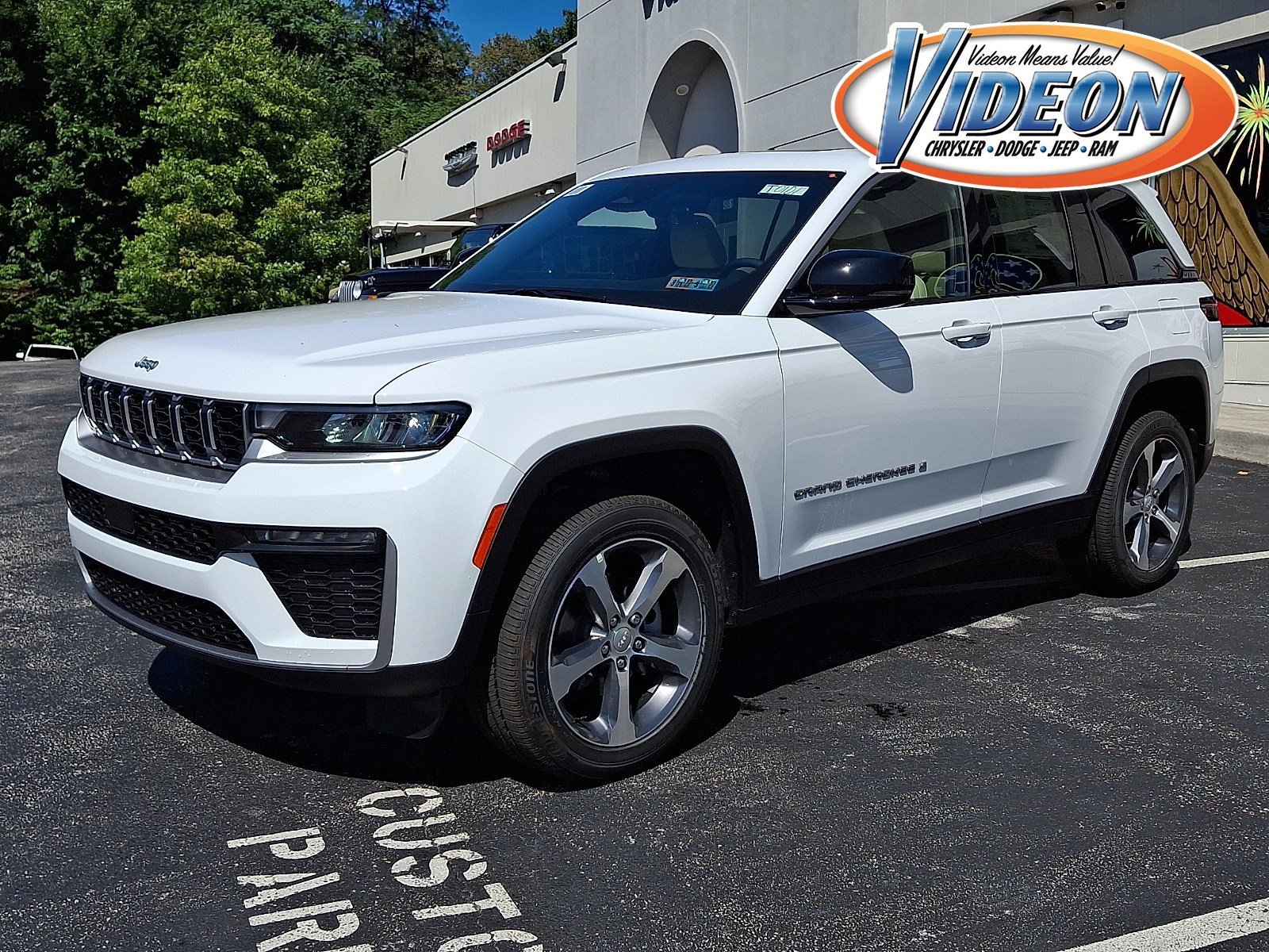 2026 Jeep Grand Cherokee