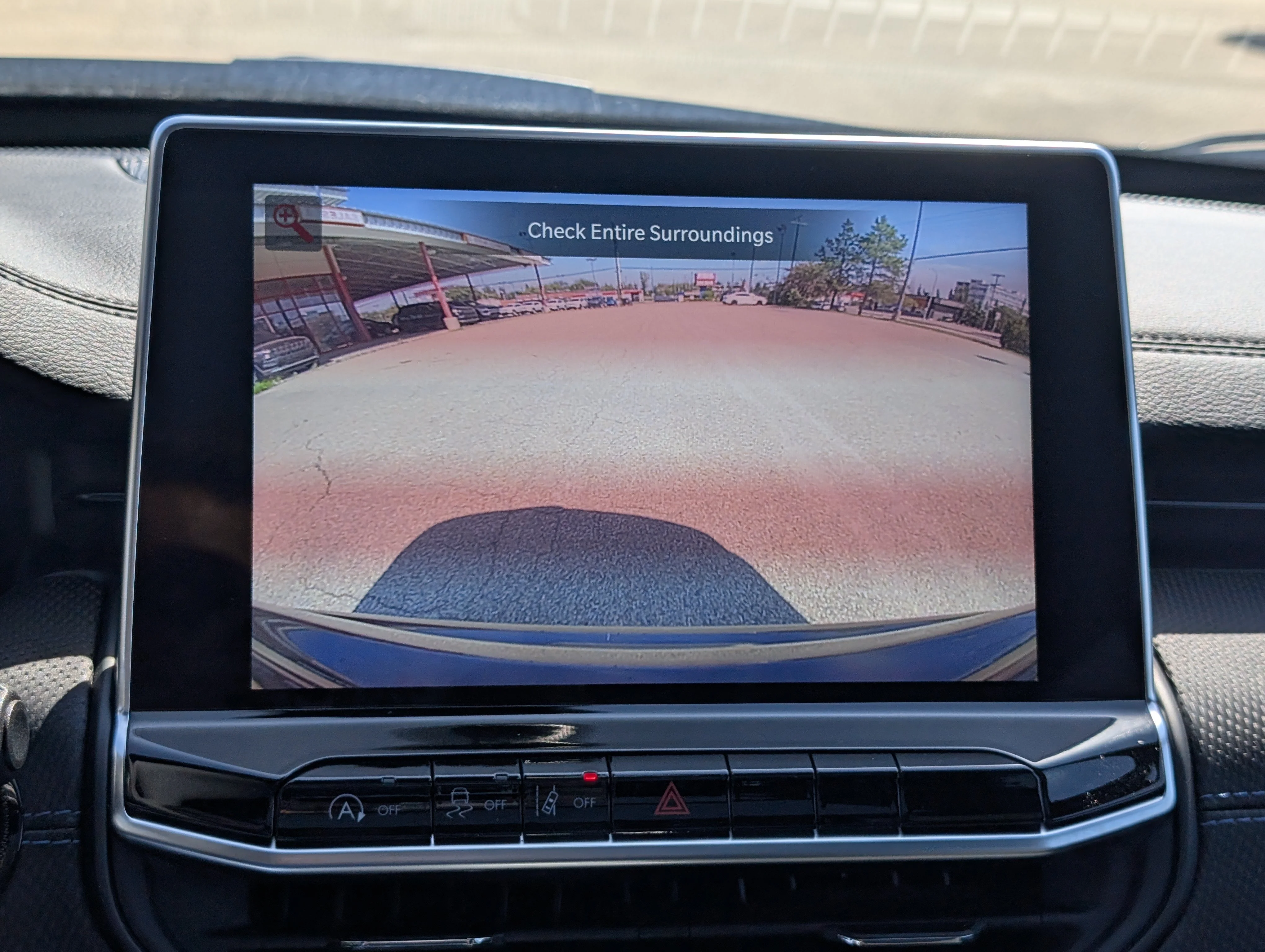 New 2026 Diamond Black Crystal Pearl Jeep North image 30