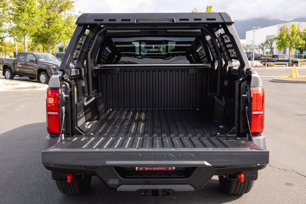 2026 Toyota Tacoma Trailhunter - Photo 8