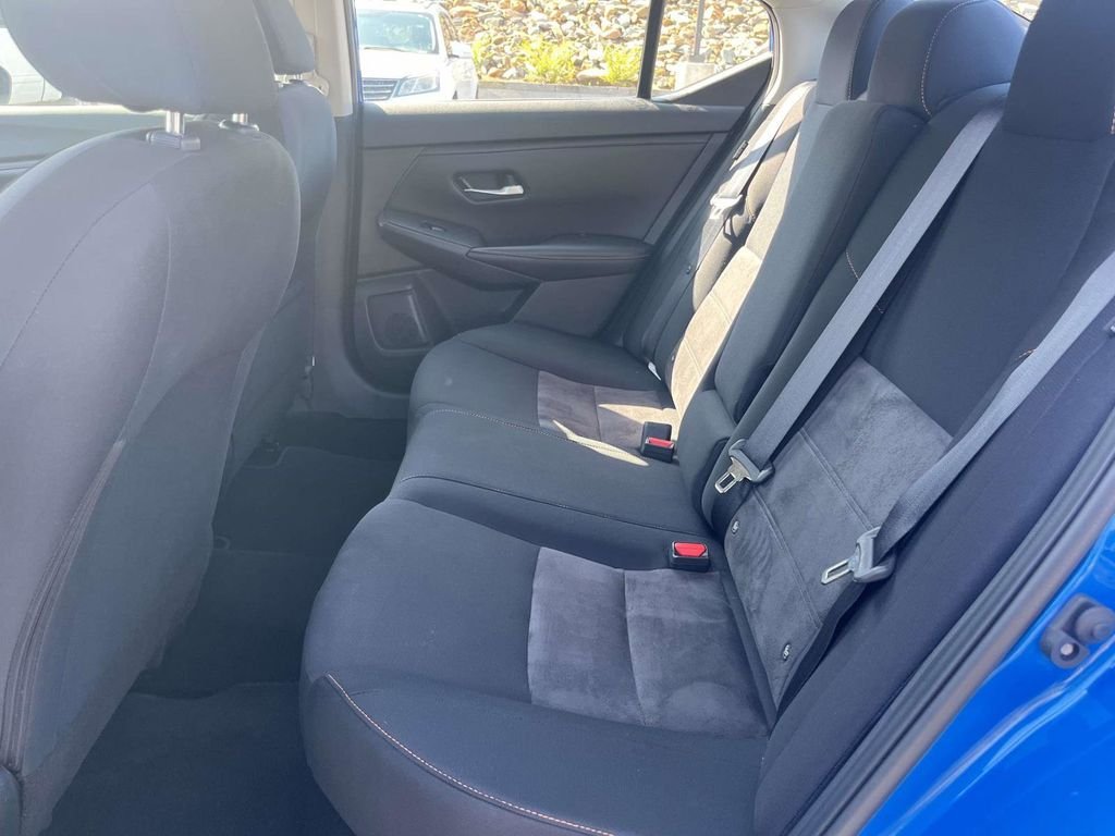 Used 2022 Blue Nissan SR image 11