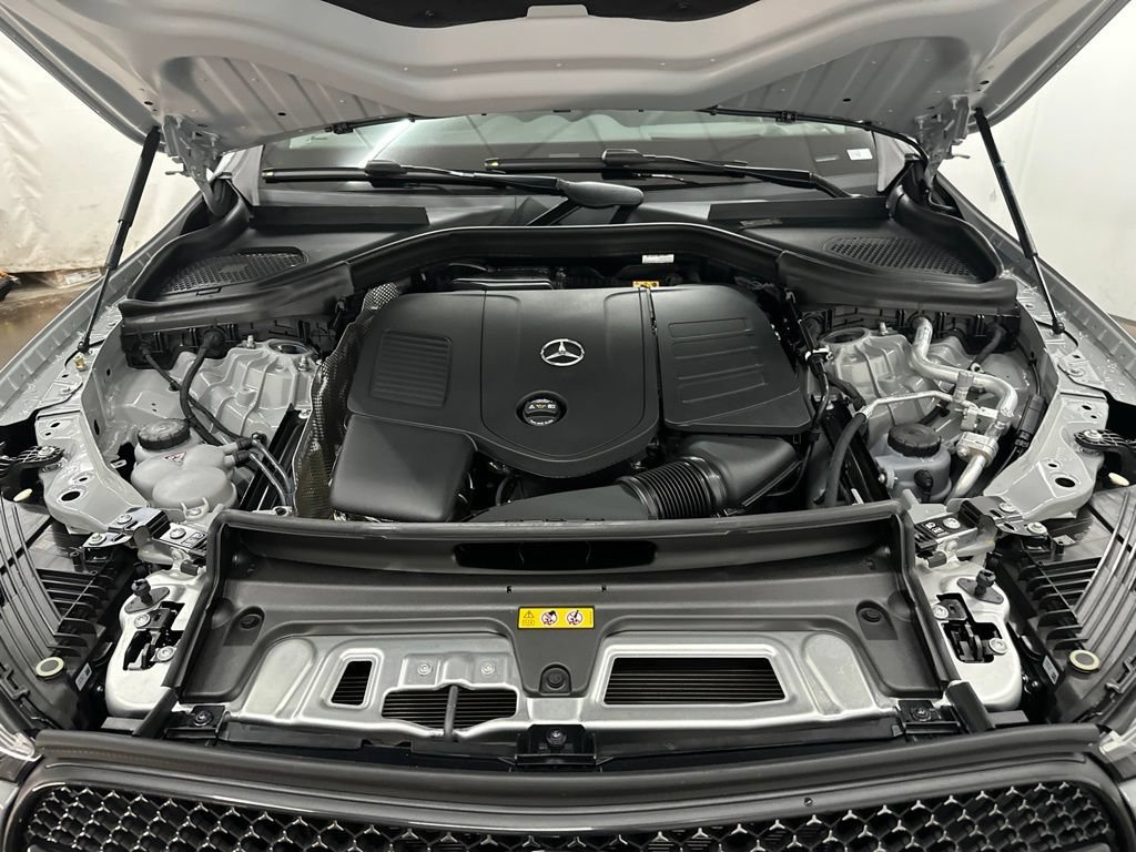 New 2026 MANUFAKTUR Alpine Grey Mercedes-Benz GLC 300 image 42