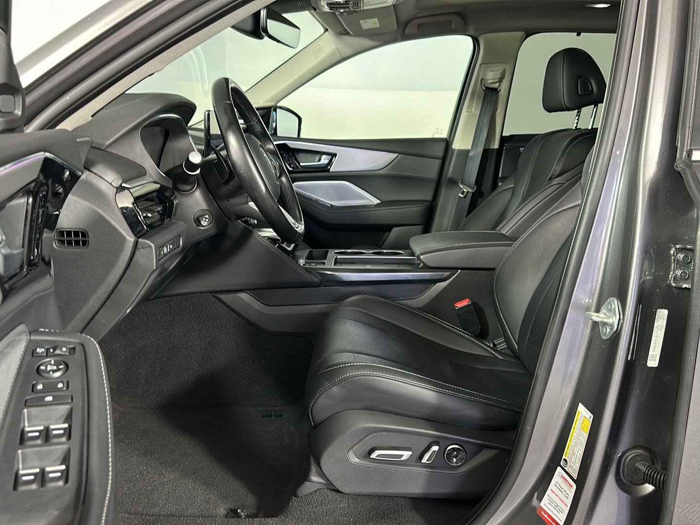 Used 2025 Liquid Carbon Metallic Acura SH-AWD w/Tech image 7