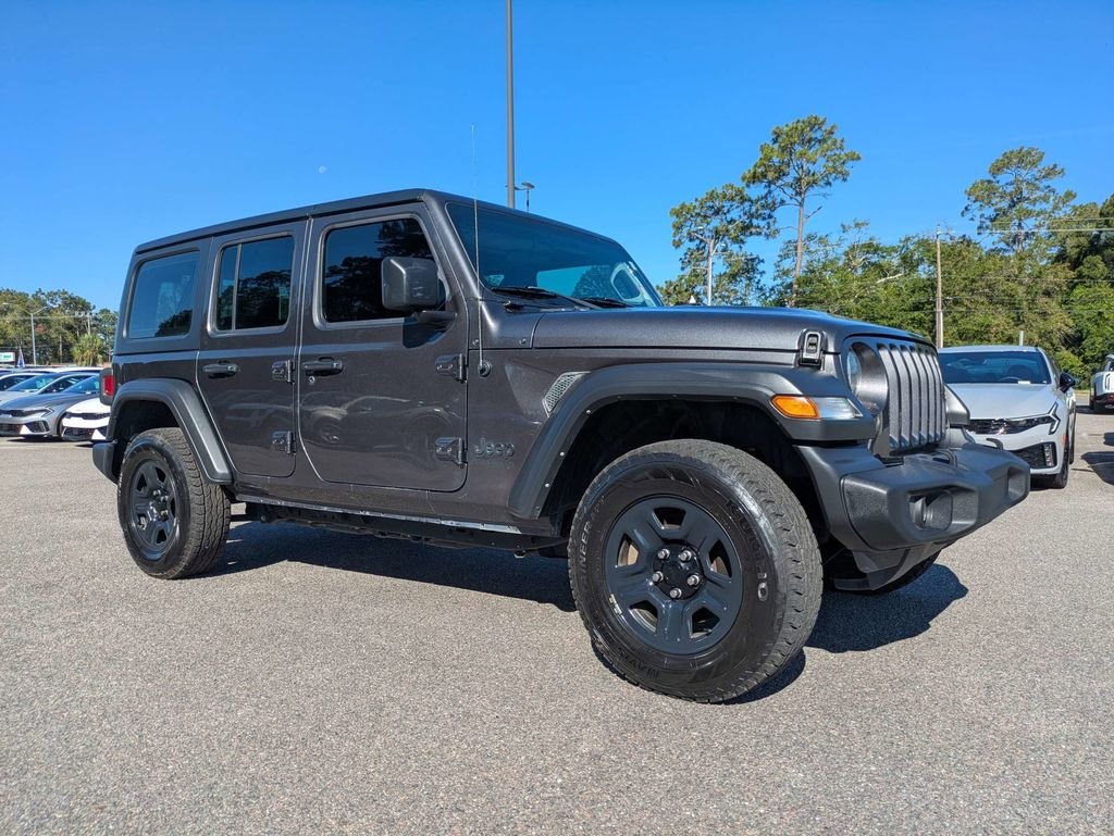 2022 Jeep Wrangler Sport's photo