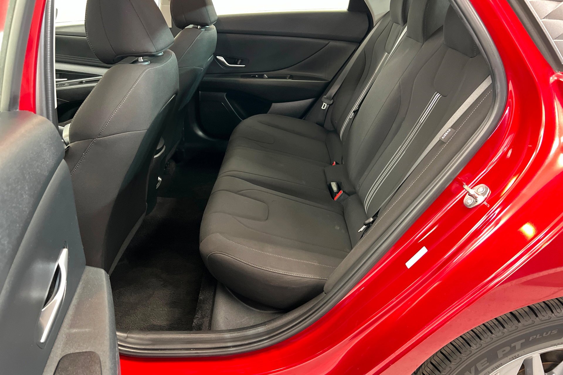 2024 Hyundai Elantra SEL - Photo 22