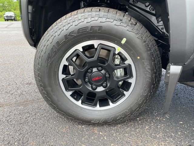 2026 Toyota Tacoma TRD Off Road - Photo 9