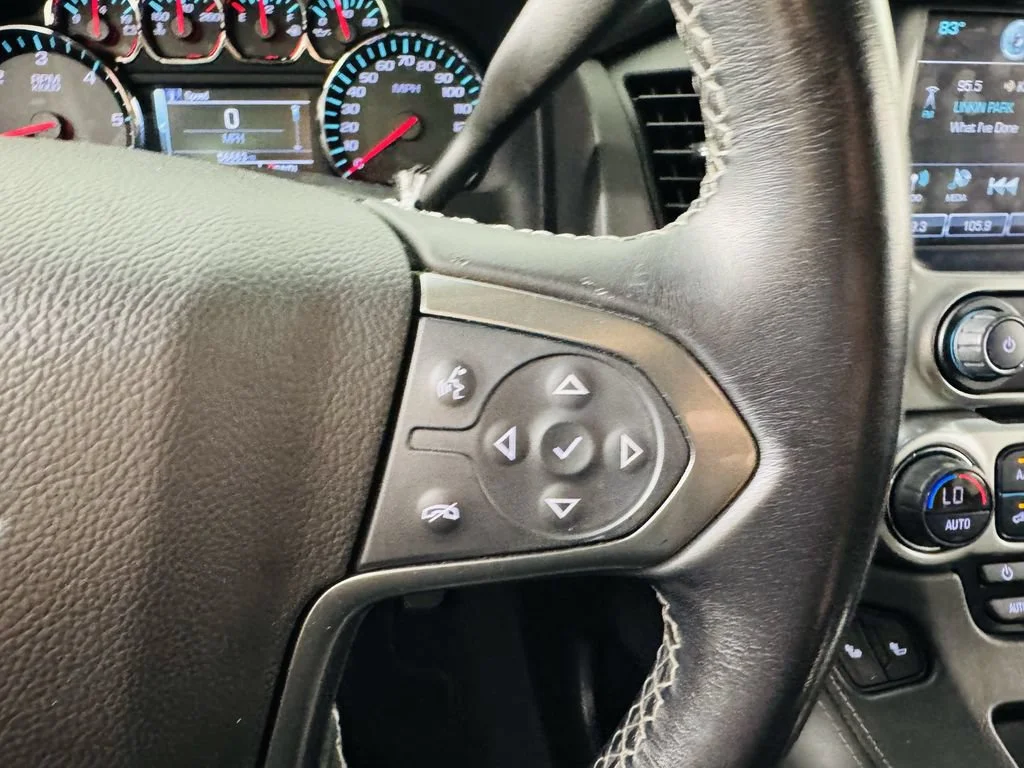 Used 2020 BLACK Chevrolet LT image 15