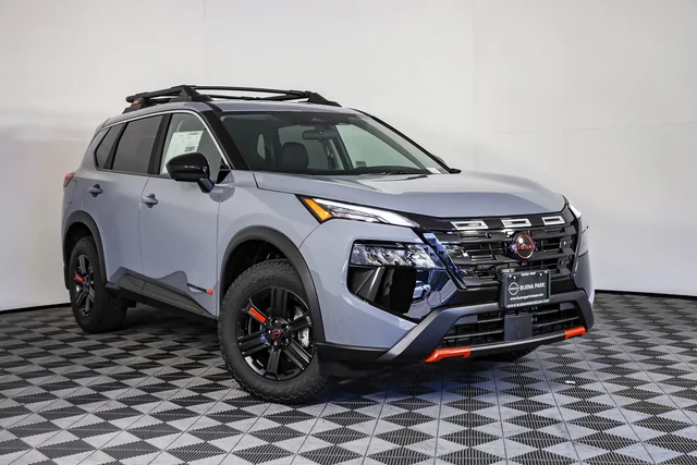 2025 Nissan Rogue Rock Creek®