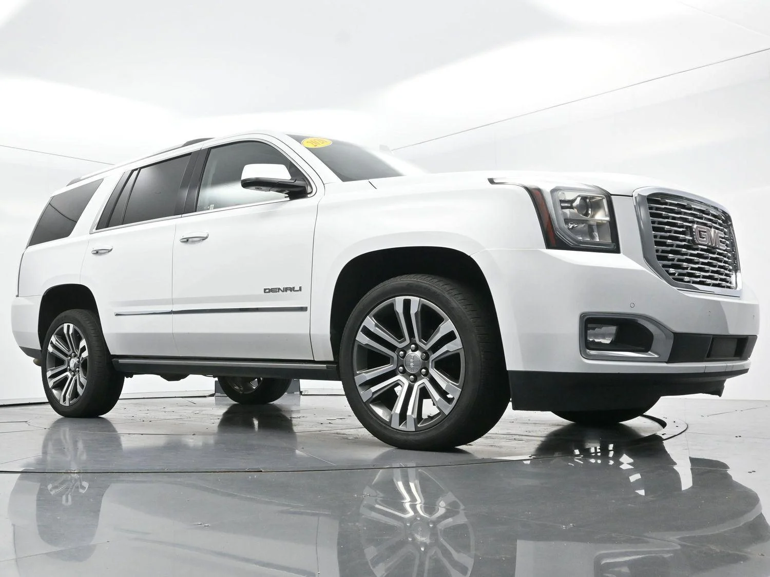 Used 2020 Summit White GMC Denali image 56