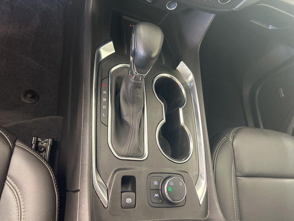 Used 2023 Sterling Gray Metallic Chevrolet LT Leather image 18
