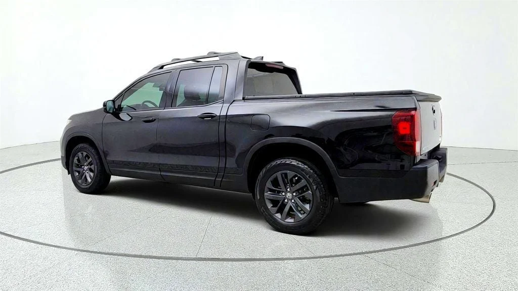 Used 2021 Crystal Black Pearl Honda Sport AWD w/ Tonneau Cover image 7