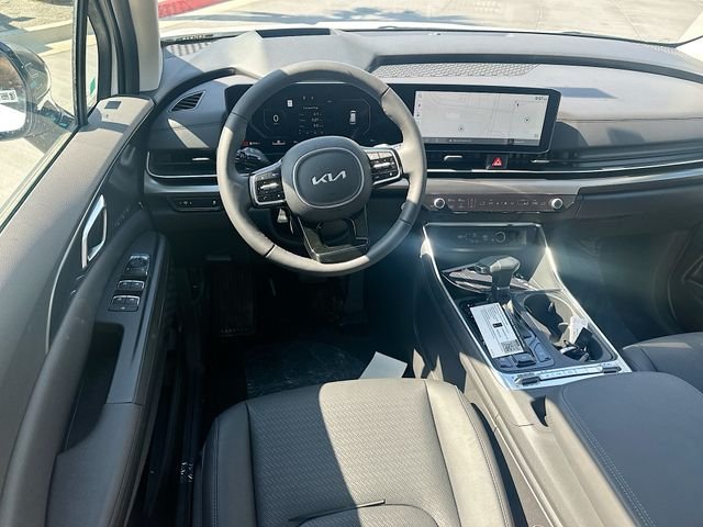New 2026 Snow White Pearl Kia SX Prestige image 24