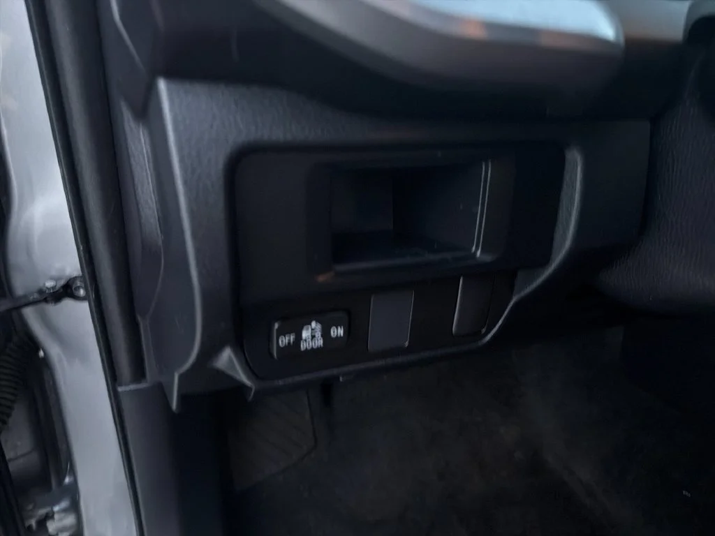 2017 Toyota Tacoma SR5 - Photo 11