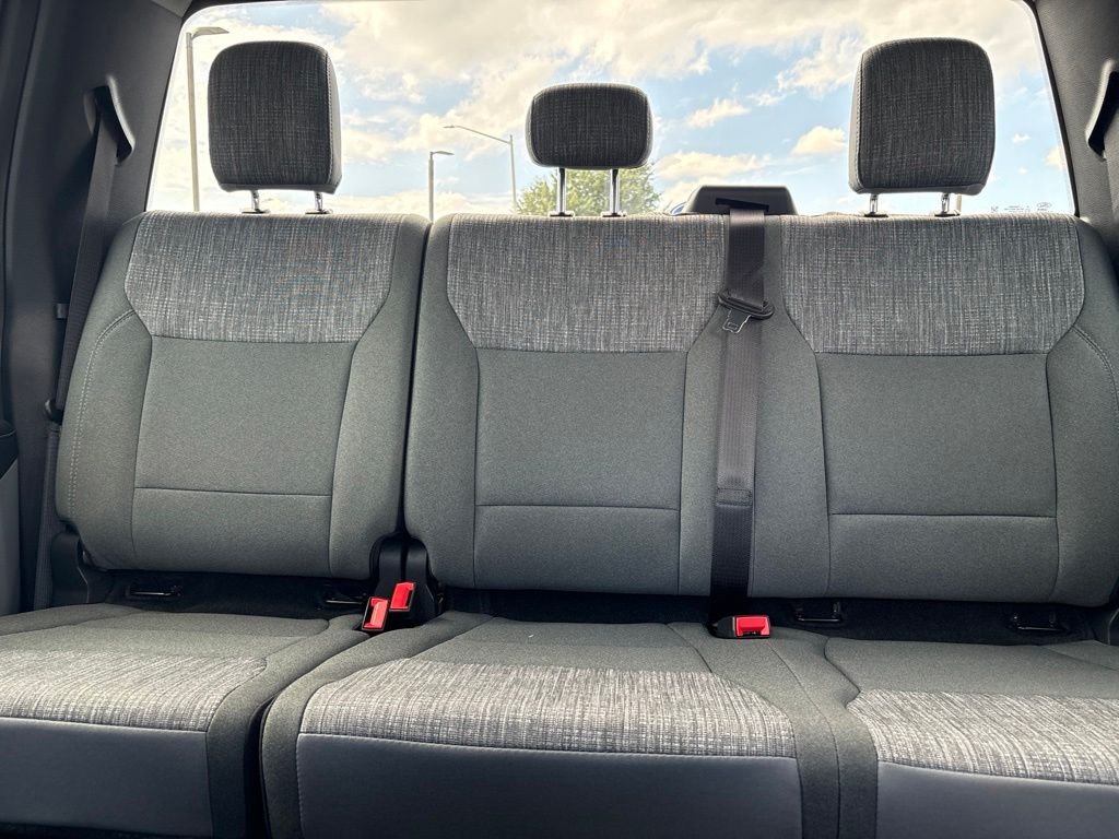 Used 2026 Gray Ford XLT image 38