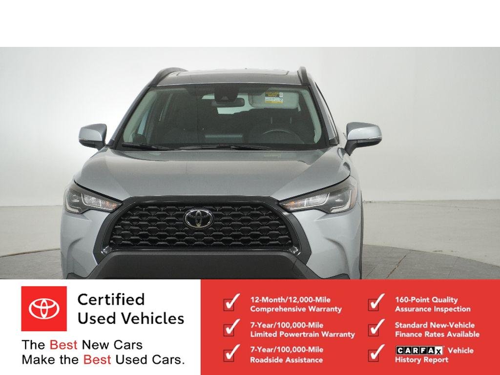 Used 2022 Sonic Silver Toyota LE image 8